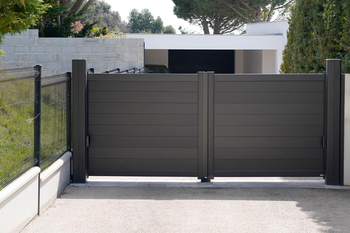 The Benefits of Having a Driveway Gate Installed