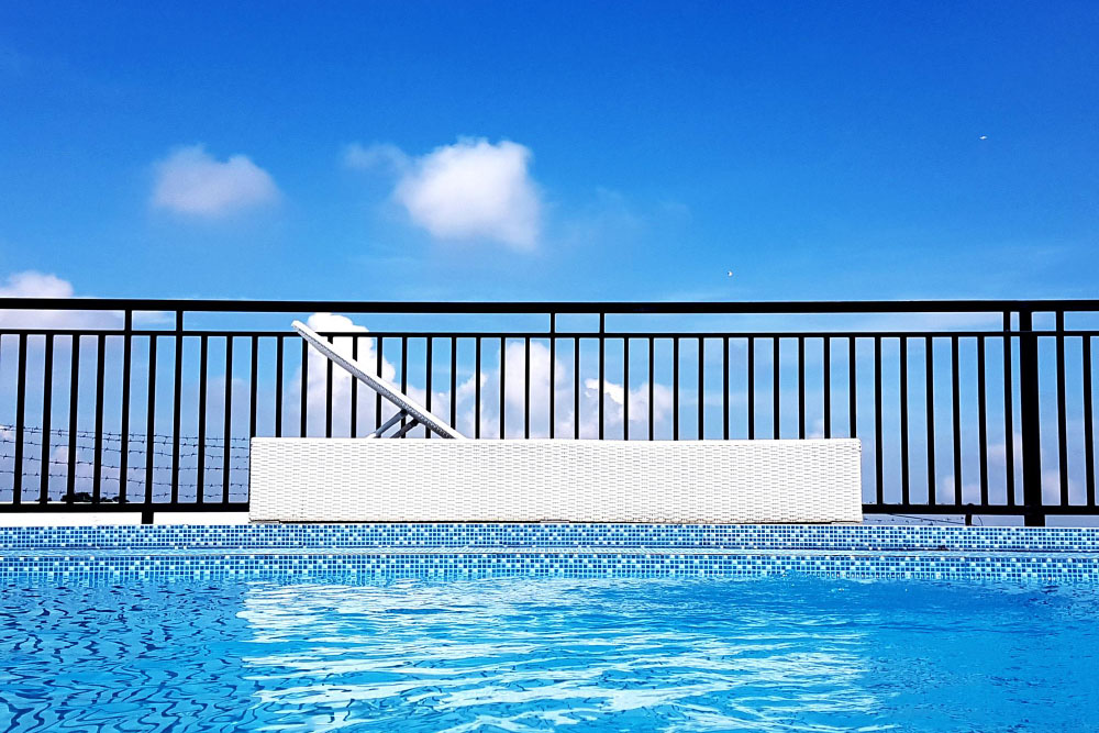 Best Material for a Pool Fence