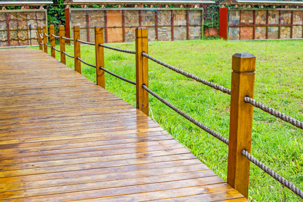 A Comprehensive Guide to Wood Rail Fence Options