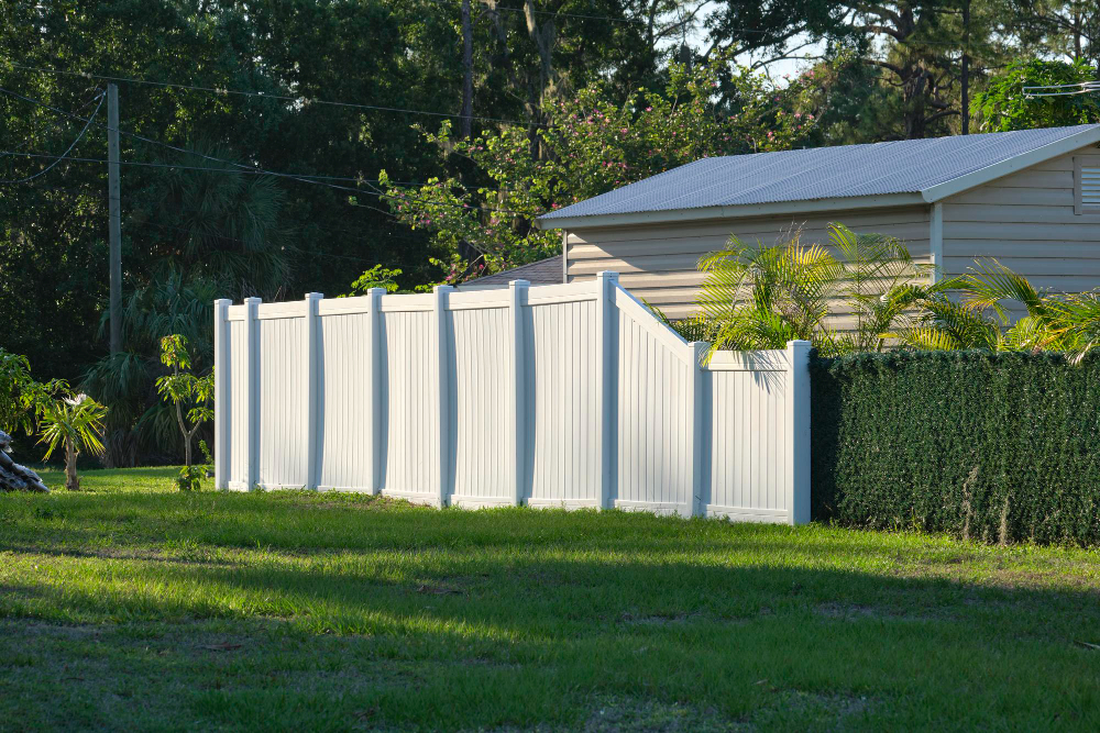 Best Residential Fencing Options for Your Home