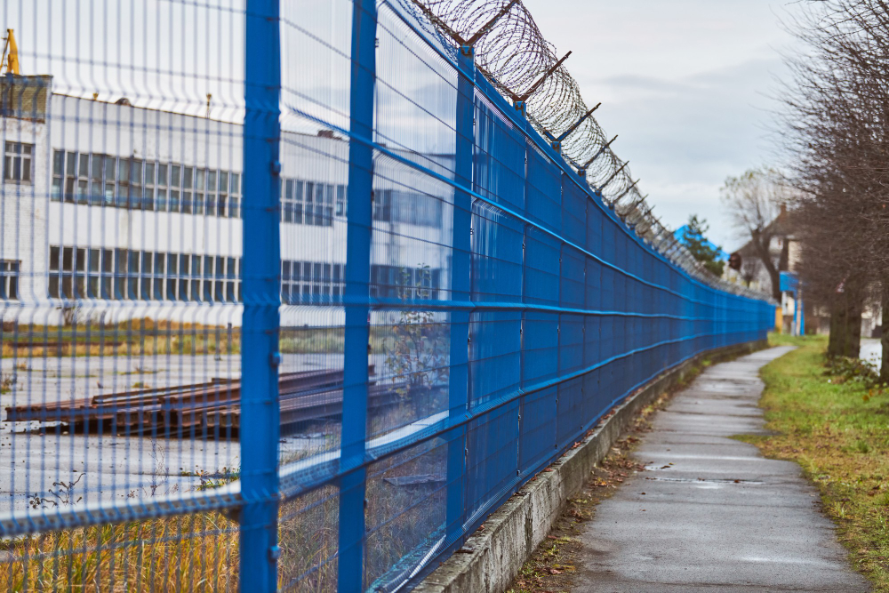 Types of Commercial Fencing & Their Benefits